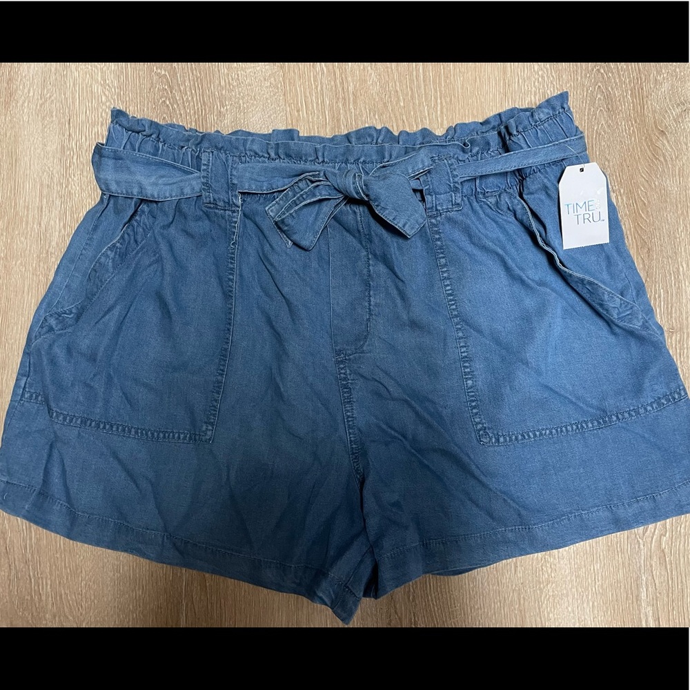 Time and Tru Shorts